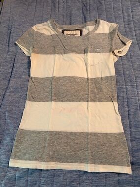 Abercrombie & Fitch XS Gray and White Striped Short Sleeve Tee